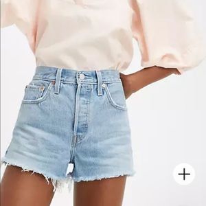 501 Levi’s light wash high rise shorts